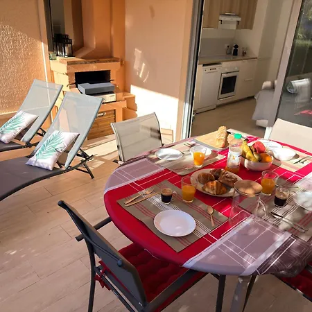 Le Nid Du Pradet - Piscine, Tennis, A 5 Min A Pied Apartment