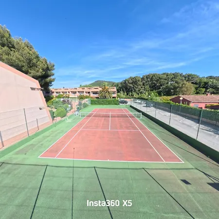 Le Nid Du Pradet - Piscine, Tennis, A 5 Min A Pied Apartment